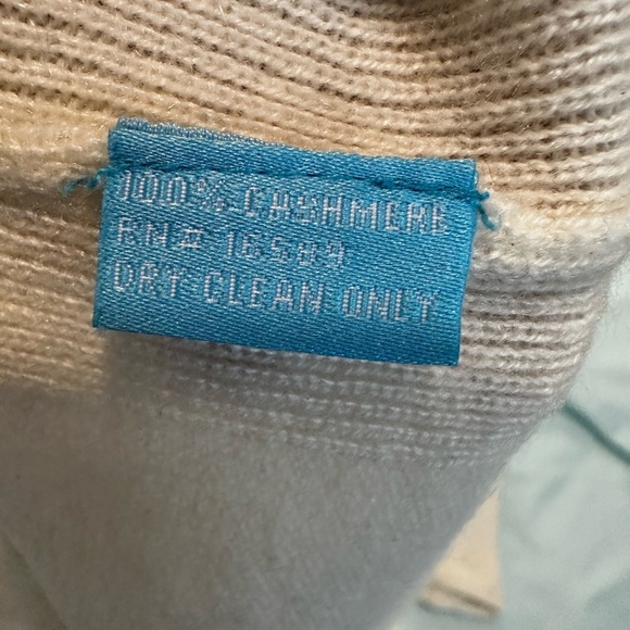 J.McLaughlin Women’s Sz: S Ivory Cashmere Turtleneck Sweater Fall Winter. - Picture 7 of 12